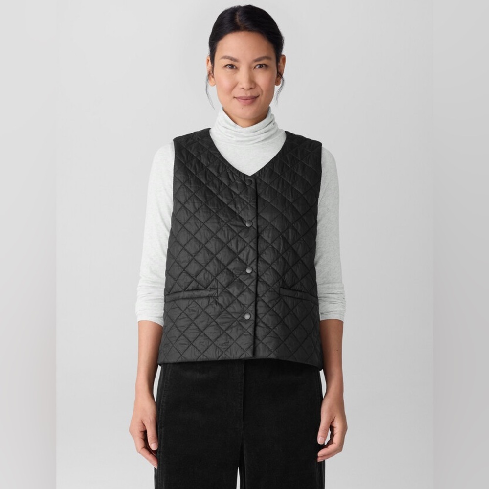 NWT Eileen Fisher Eggshell Recycled Nylon Quilted V-Neck Vest